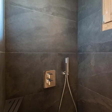 Farnes 800 Brand New Luxury With Panoramic Views